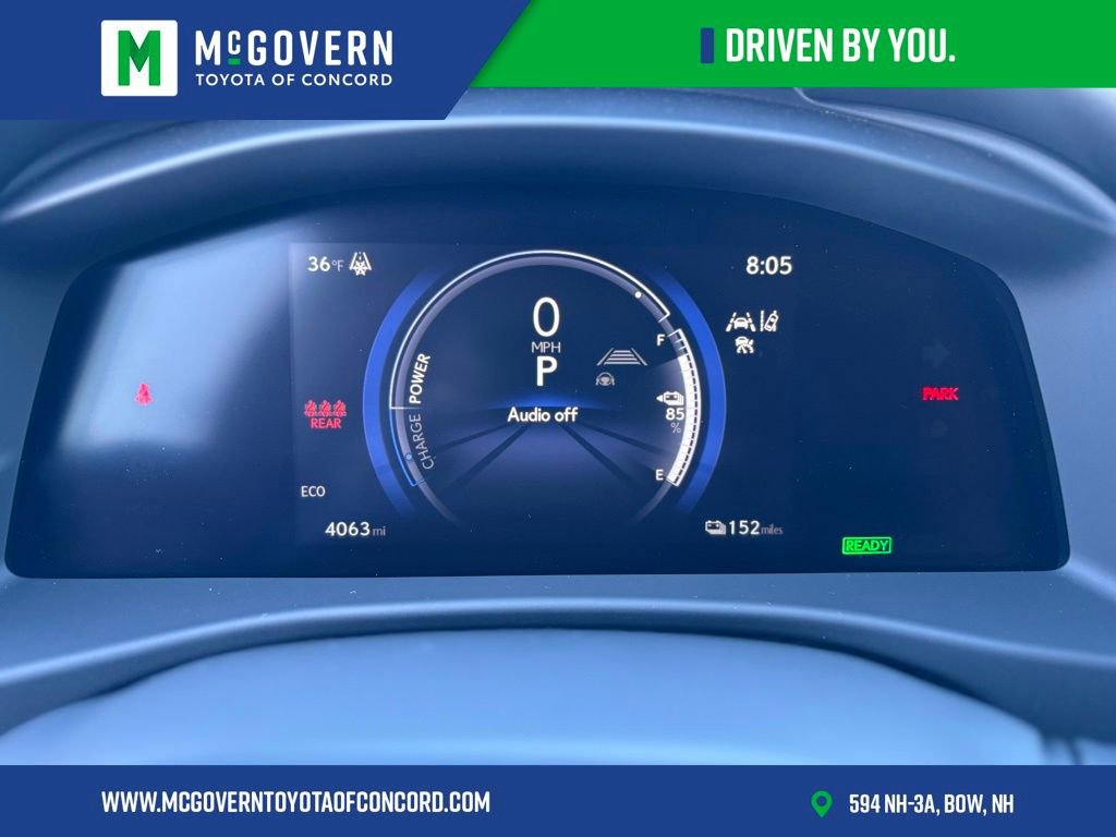 Used 2025 Lexus RZ 450e w/ Technology Package image 19