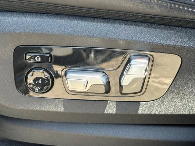 Certified 2024 BMW X7 xDrive40i w/ Premium Package AWD/4WD image 21