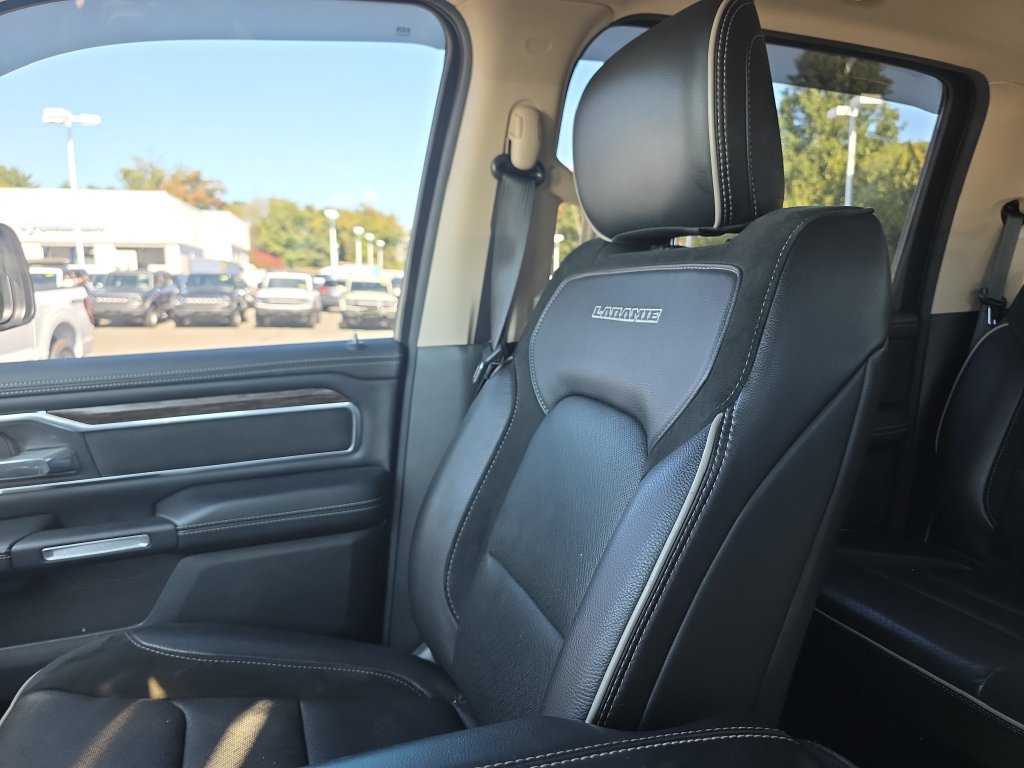 Used 2019 RAM 1500 Laramie AWD/4WD image 41