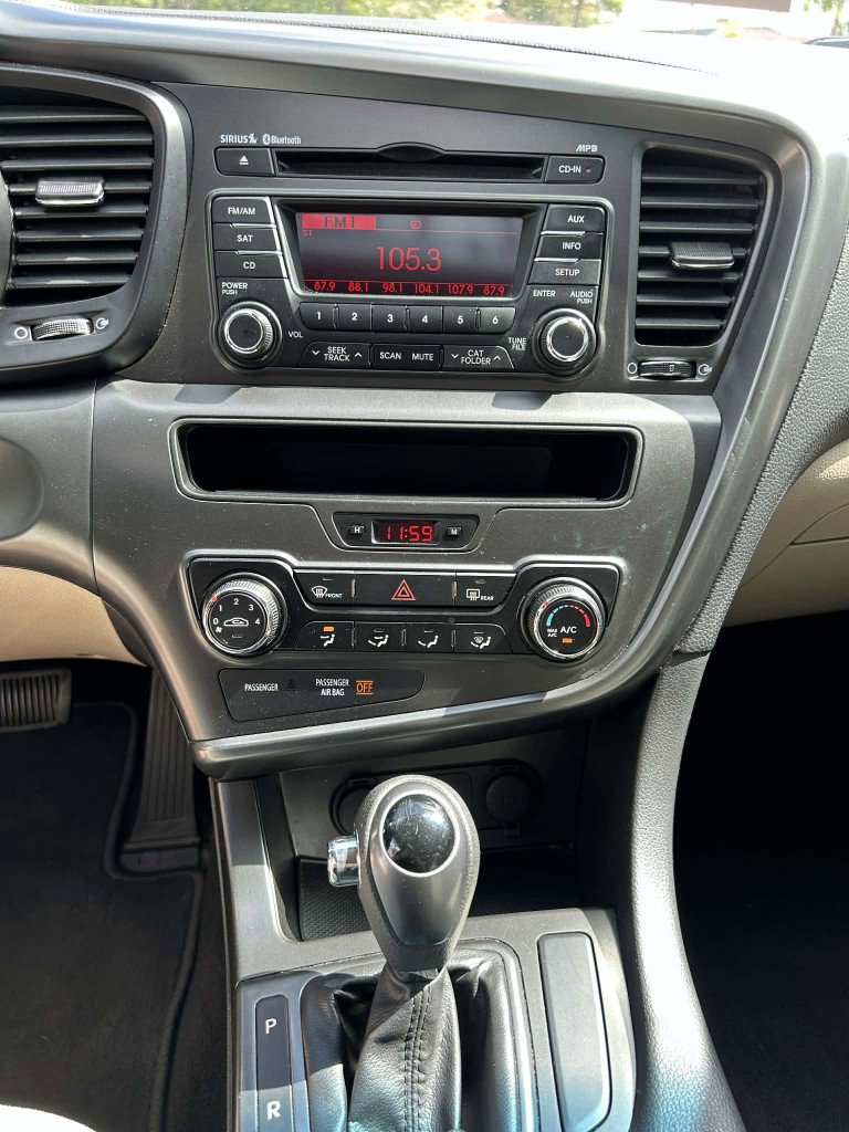 Used 2013 Kia Optima LX w/ Convenience Pkg image 7