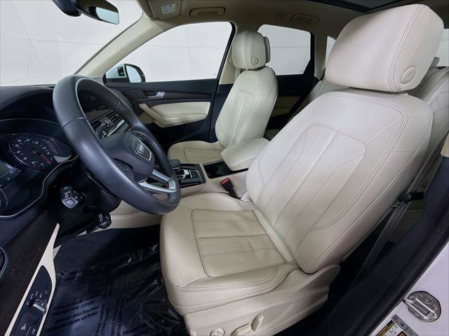 Certified 2023 Audi Q5 2.0T Premium w/ Convenience Package AWD/4WD image 5