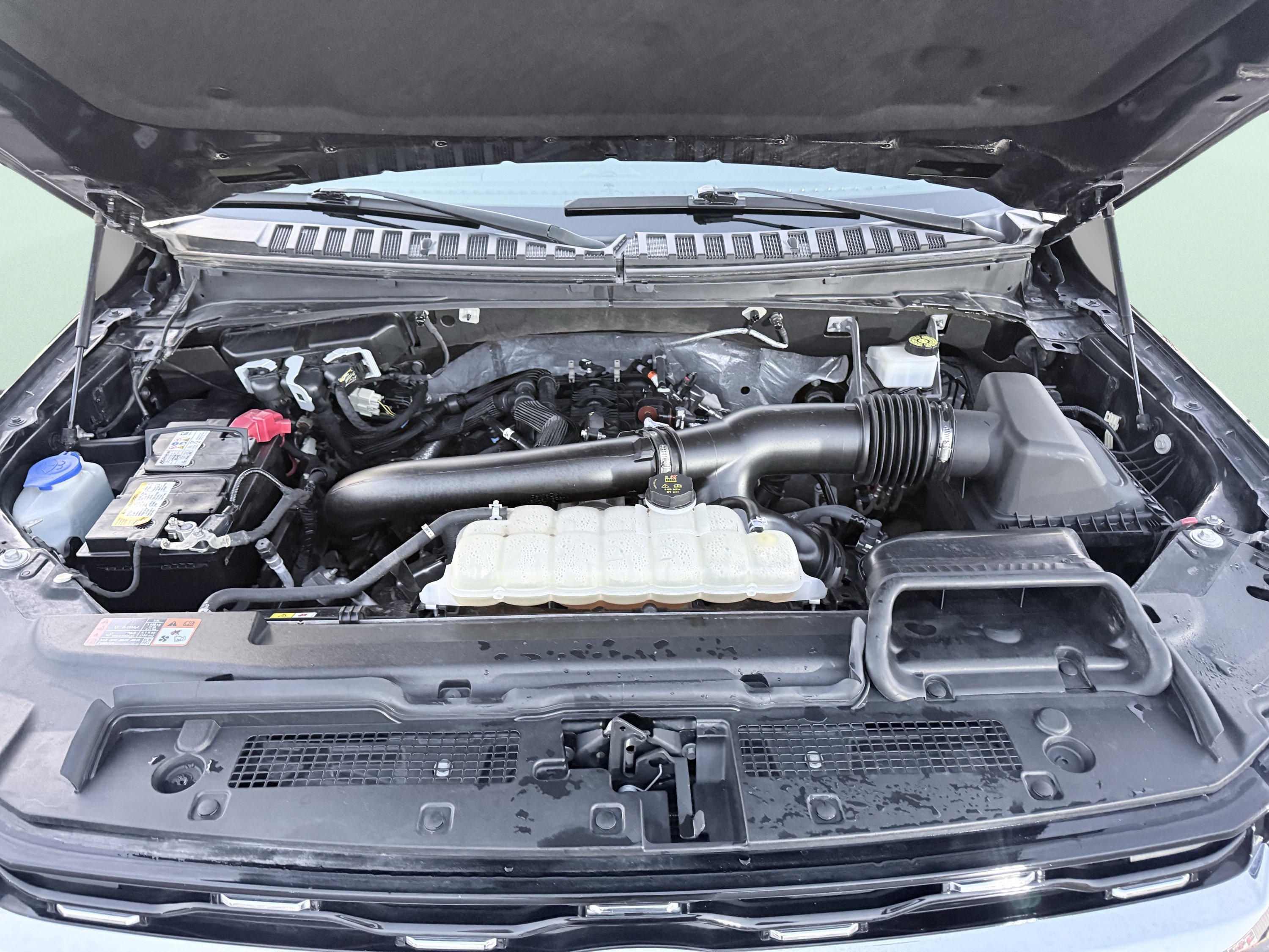 Used 2023 Ford Expedition Max Limited image 21