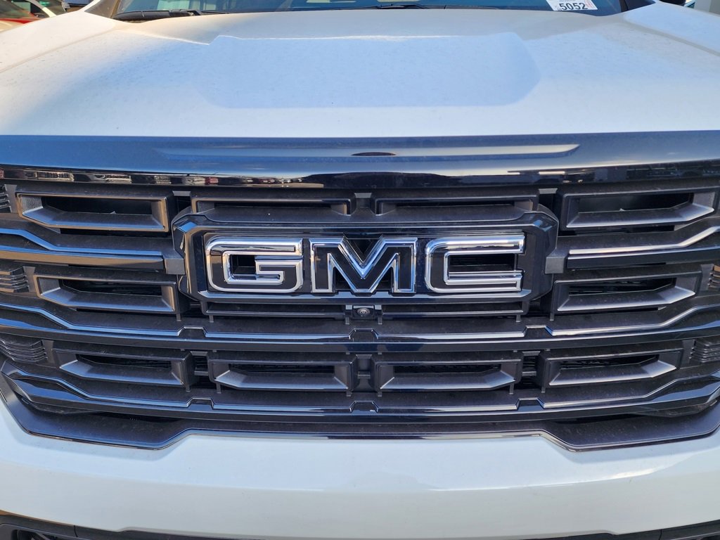 New 2026 GMC Acadia Elevation w/ Black Edition image 10