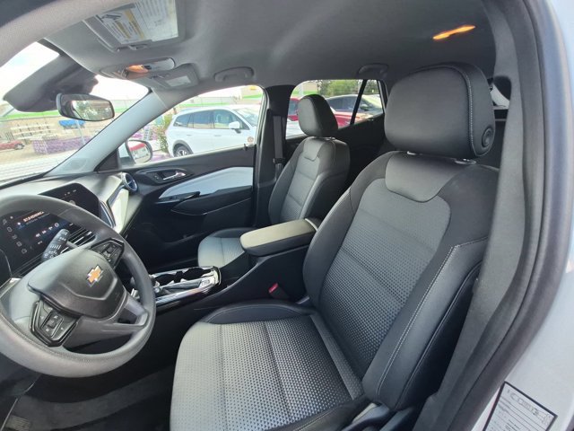 Used 2026 Chevrolet Trax LT FWD image 20