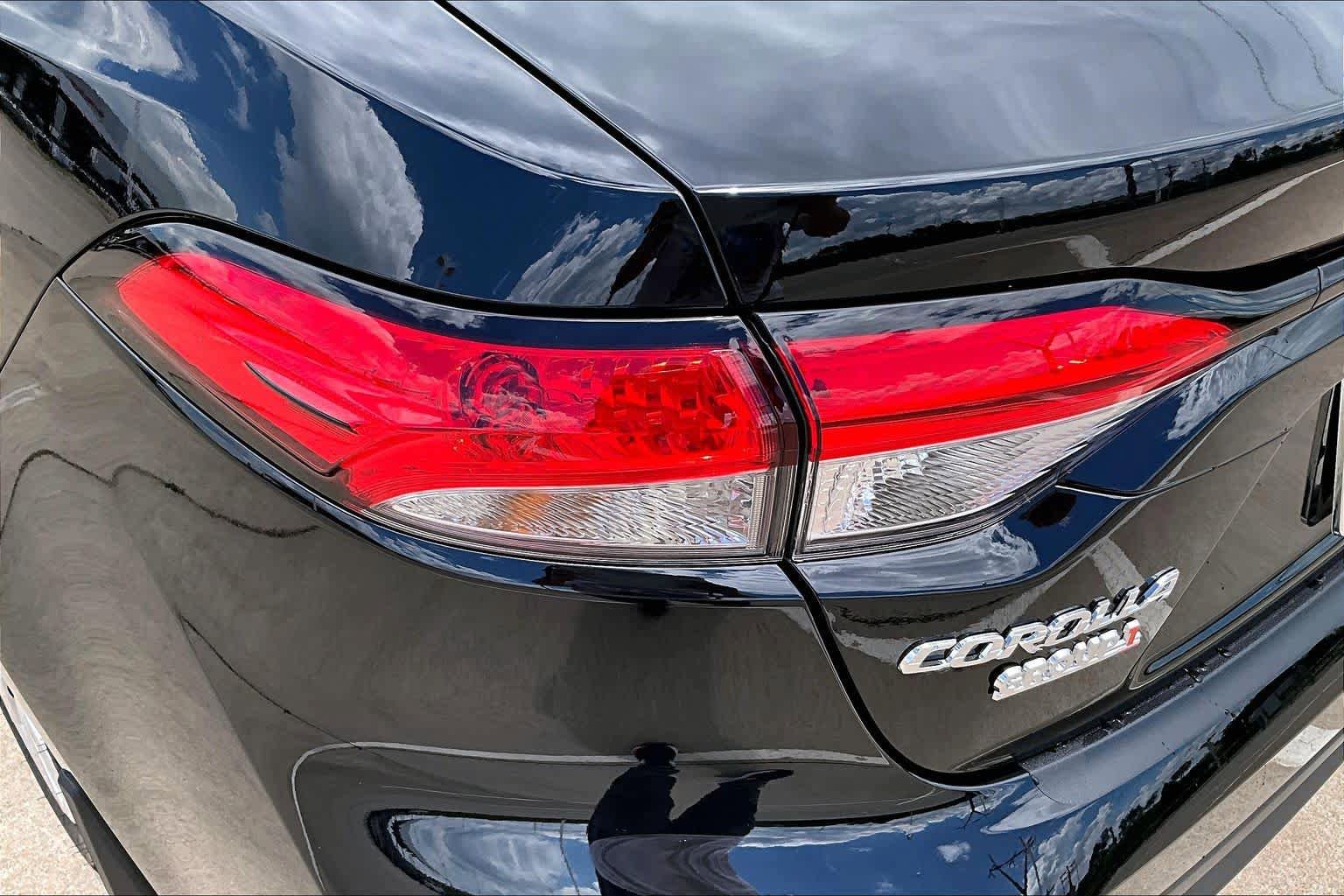 New 2026 Toyota Corolla LE FWD image 14