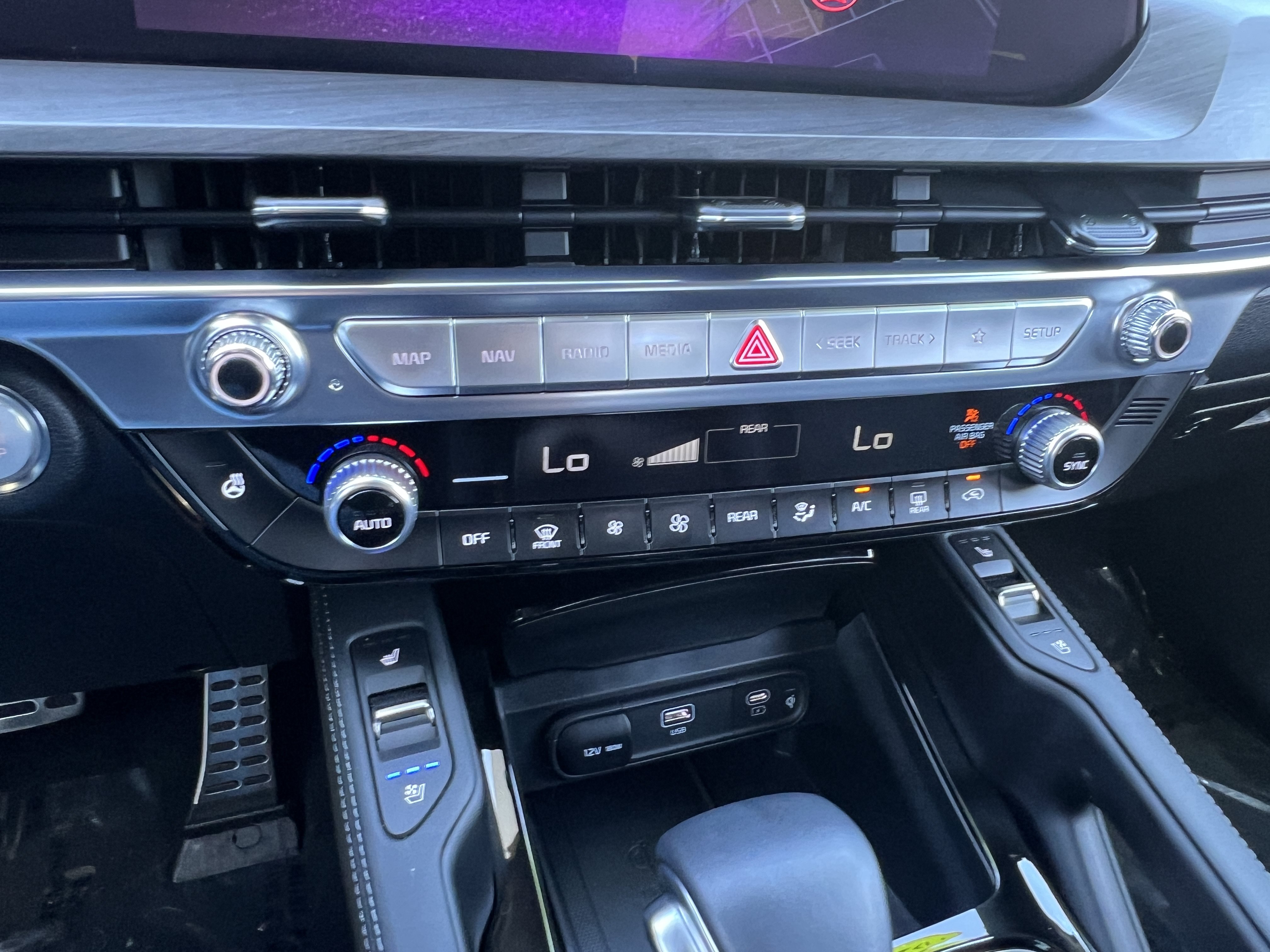 Certified 2025 Kia Telluride SX Prestige X-Line AWD/4WD image 29