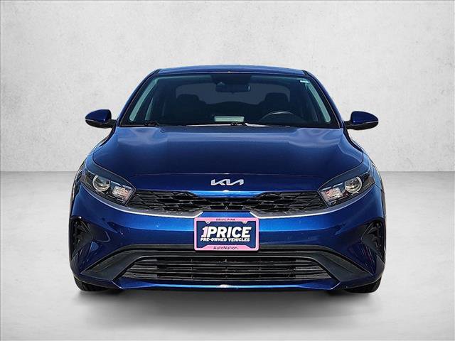 Used 2022 Kia Forte LXS w/ LXS Technology Package FWD image 2