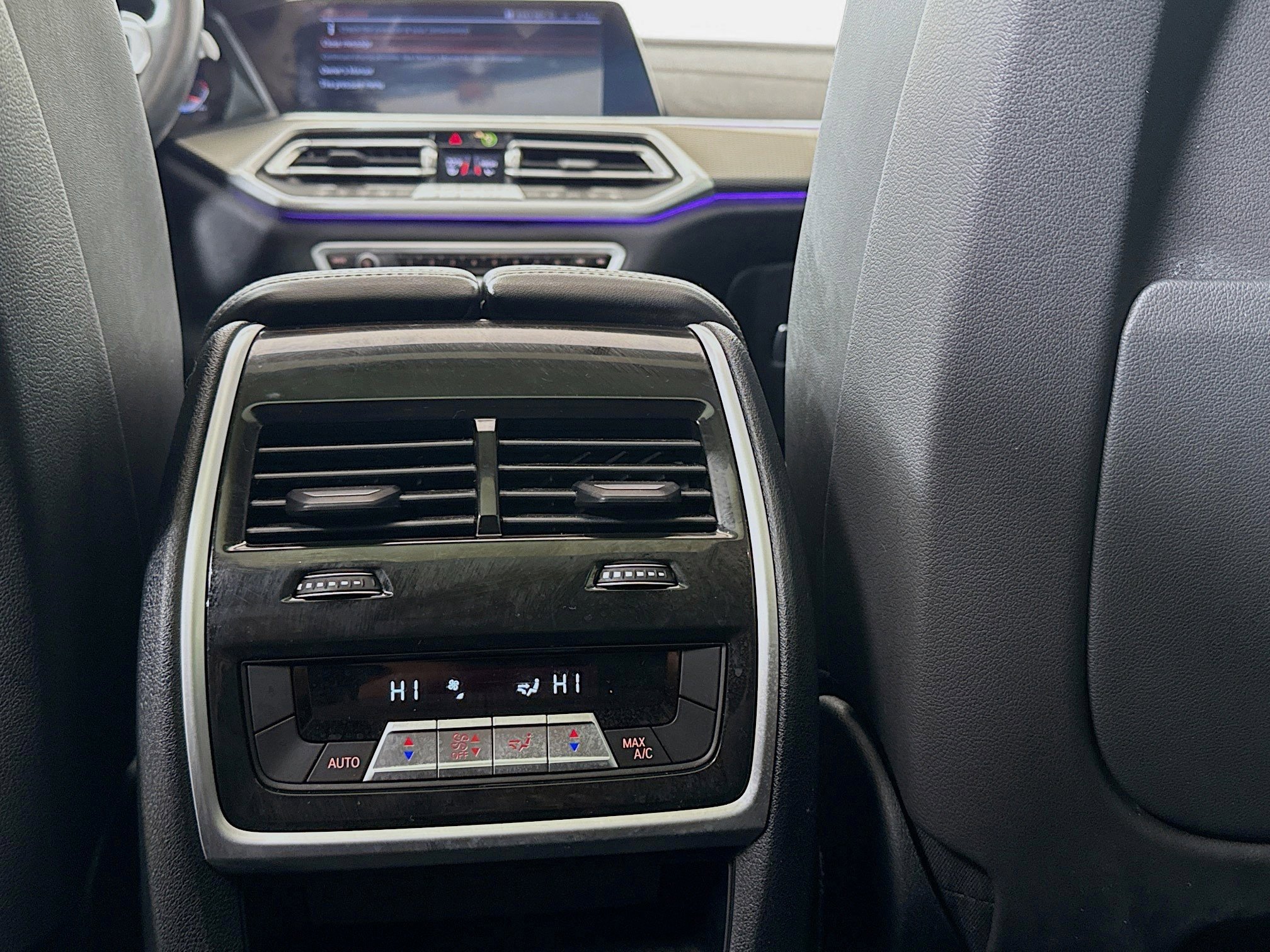 Used 2023 BMW X5 xDrive40i w/ M Sport Package image 25