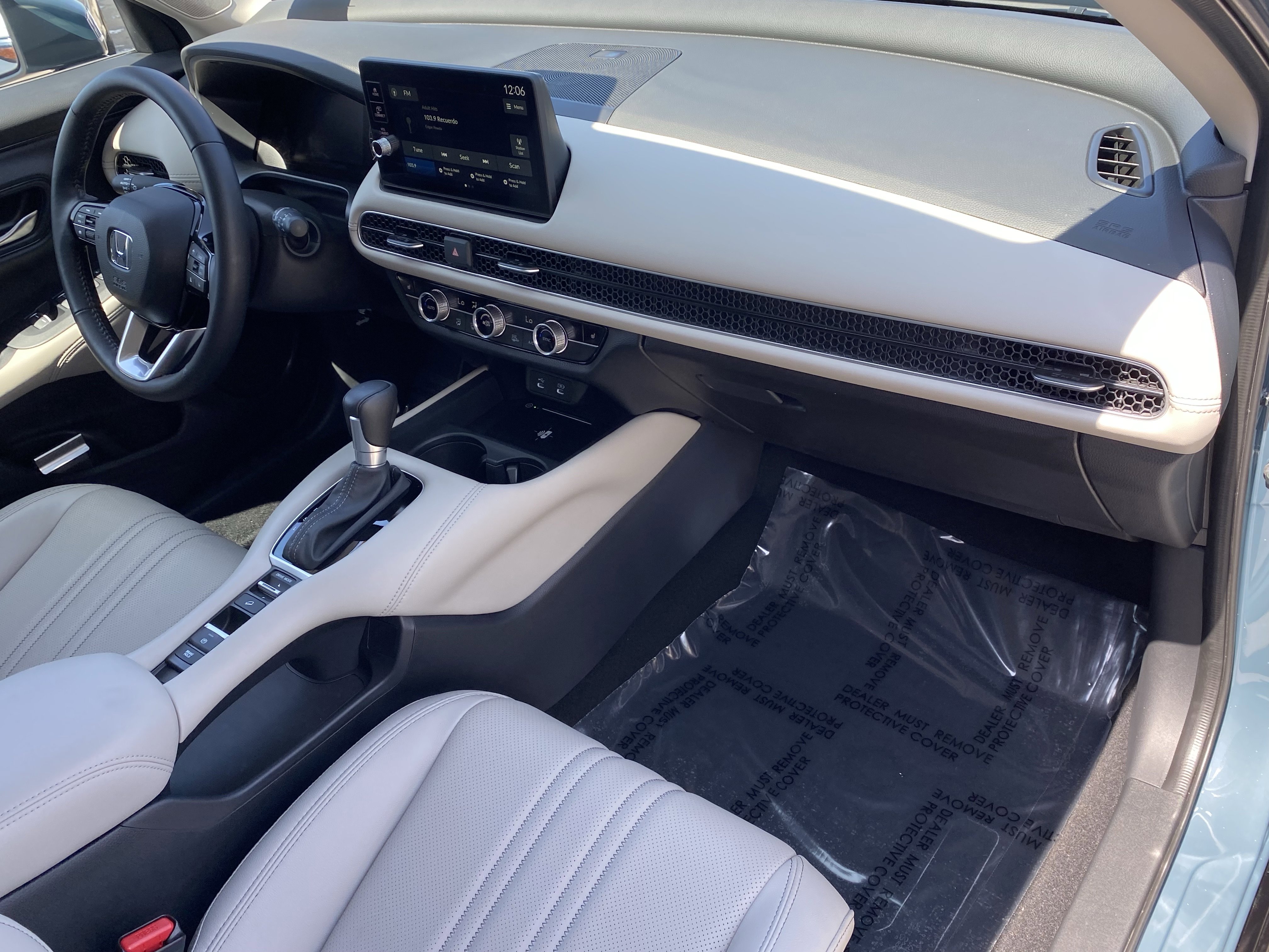 Used 2026 Honda HR-V EX-L image 10