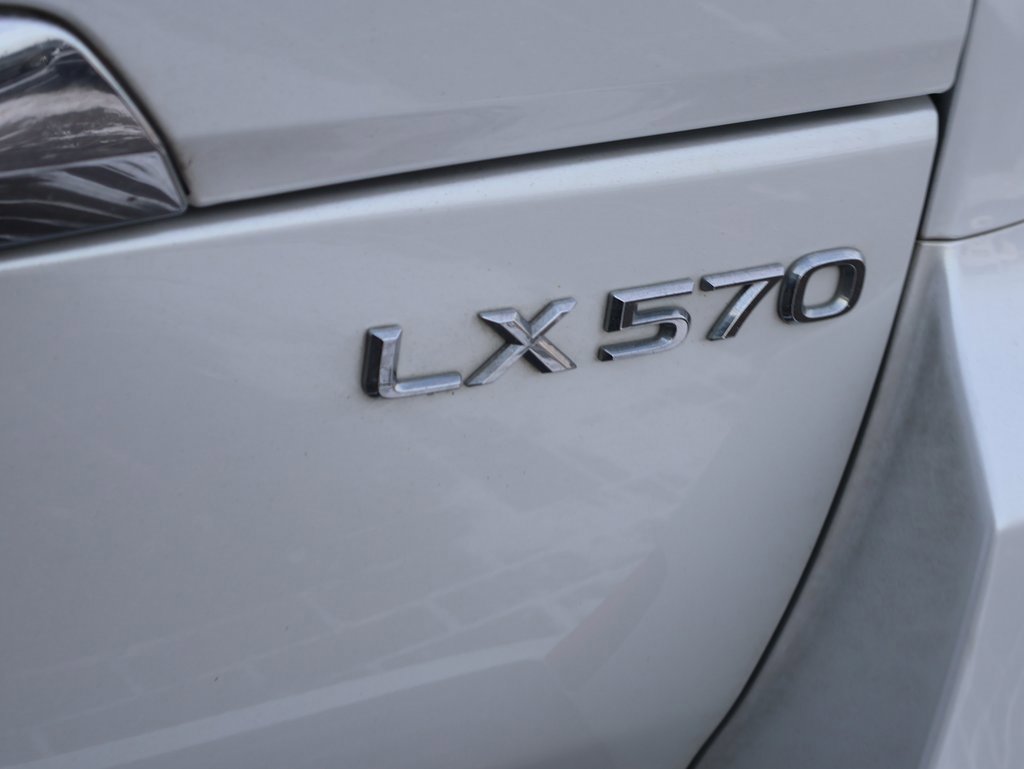 Used 2019 Lexus LX 570 570 image 9