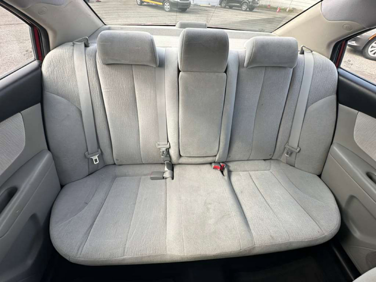 Used 2010 Kia Optima LX image 10