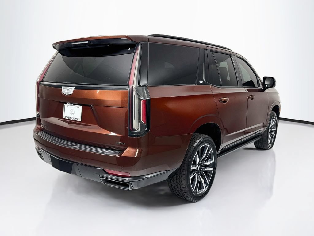 Used 2022 Cadillac Escalade Sport Platinum w/ LPO, ONYX Package AWD/4WD image 5