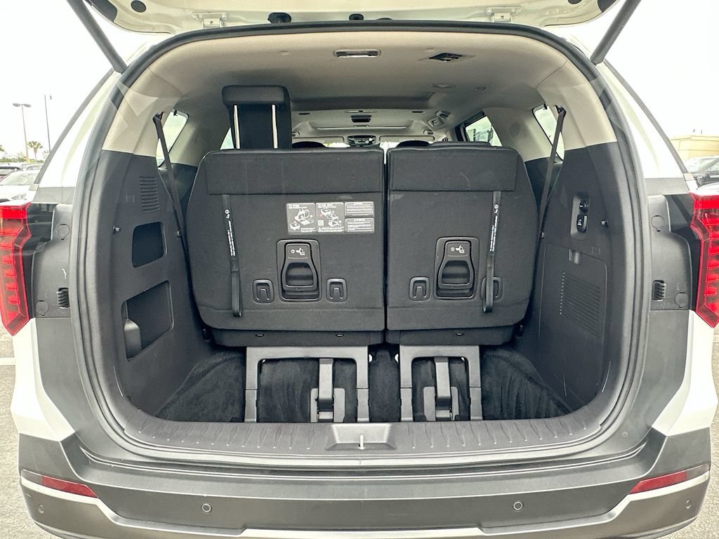 Certified 2025 Kia Carnival SX Prestige FWD image 28