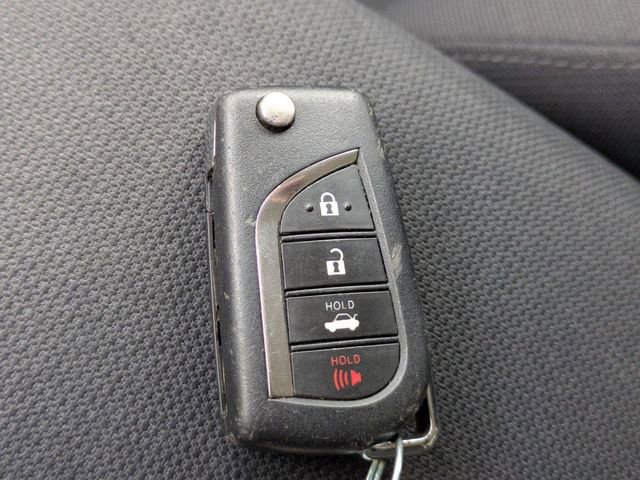 Used 2023 Toyota Corolla LE FWD image 30