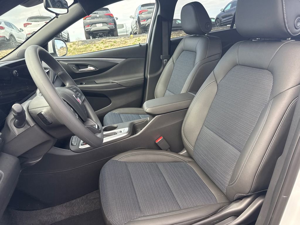 New 2026 Buick Envista Sport Touring w/ Advanced Safety Package FWD image 15