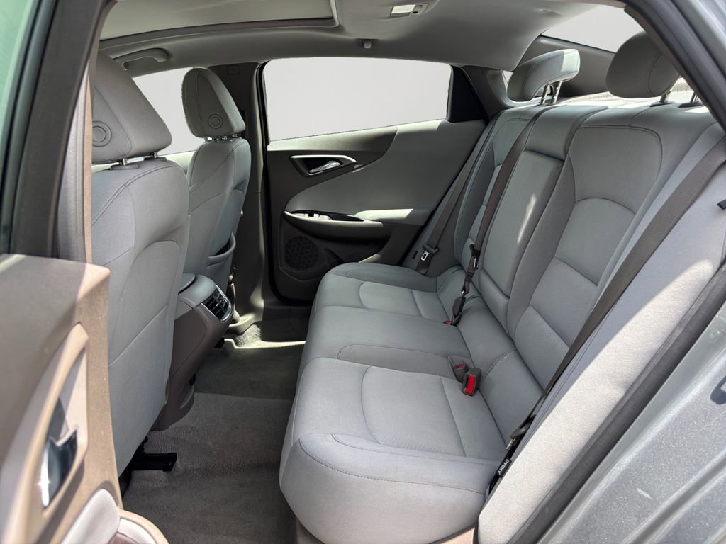 Used 2024 Chevrolet Malibu LT FWD image 15