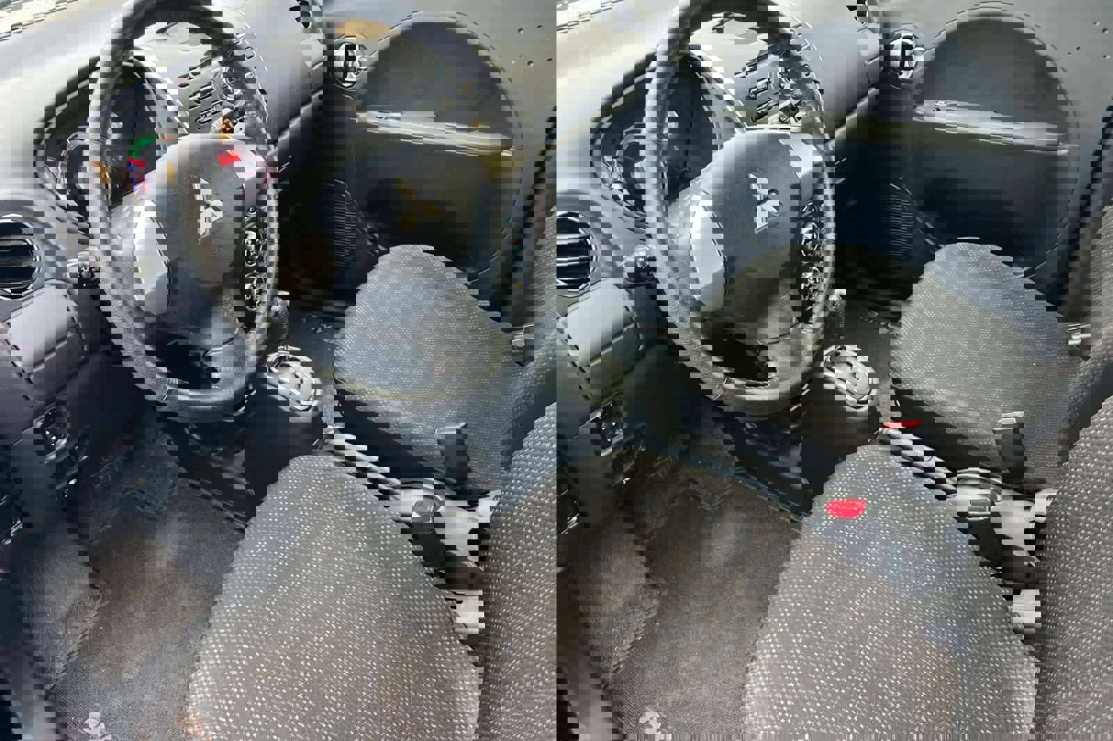 Used 2016 Mitsubishi i ES image 12