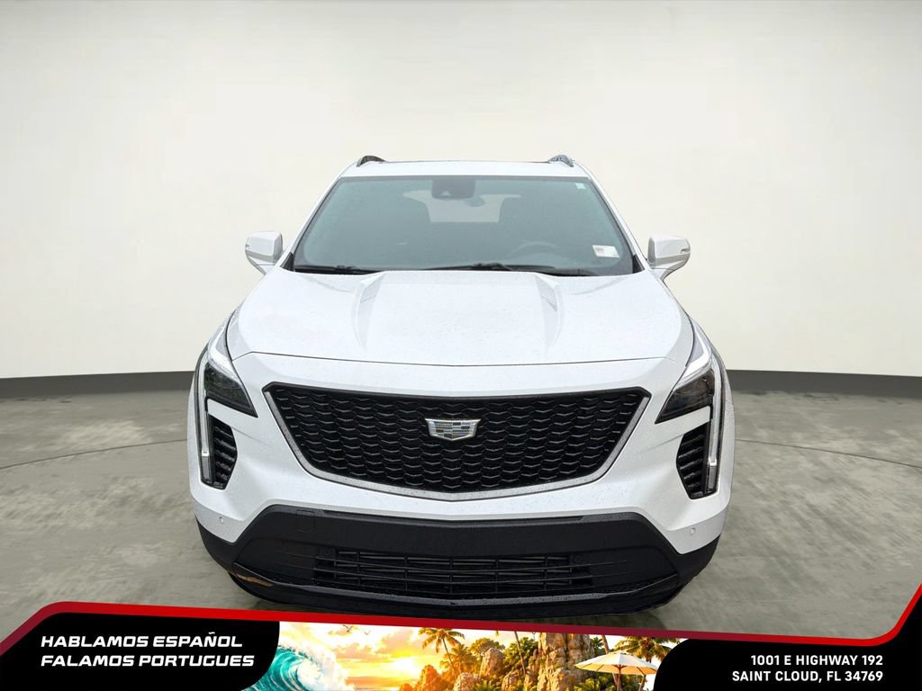 Certified 2022 Cadillac XT4 Sport w/ LPO, ONYX Package FWD image 9