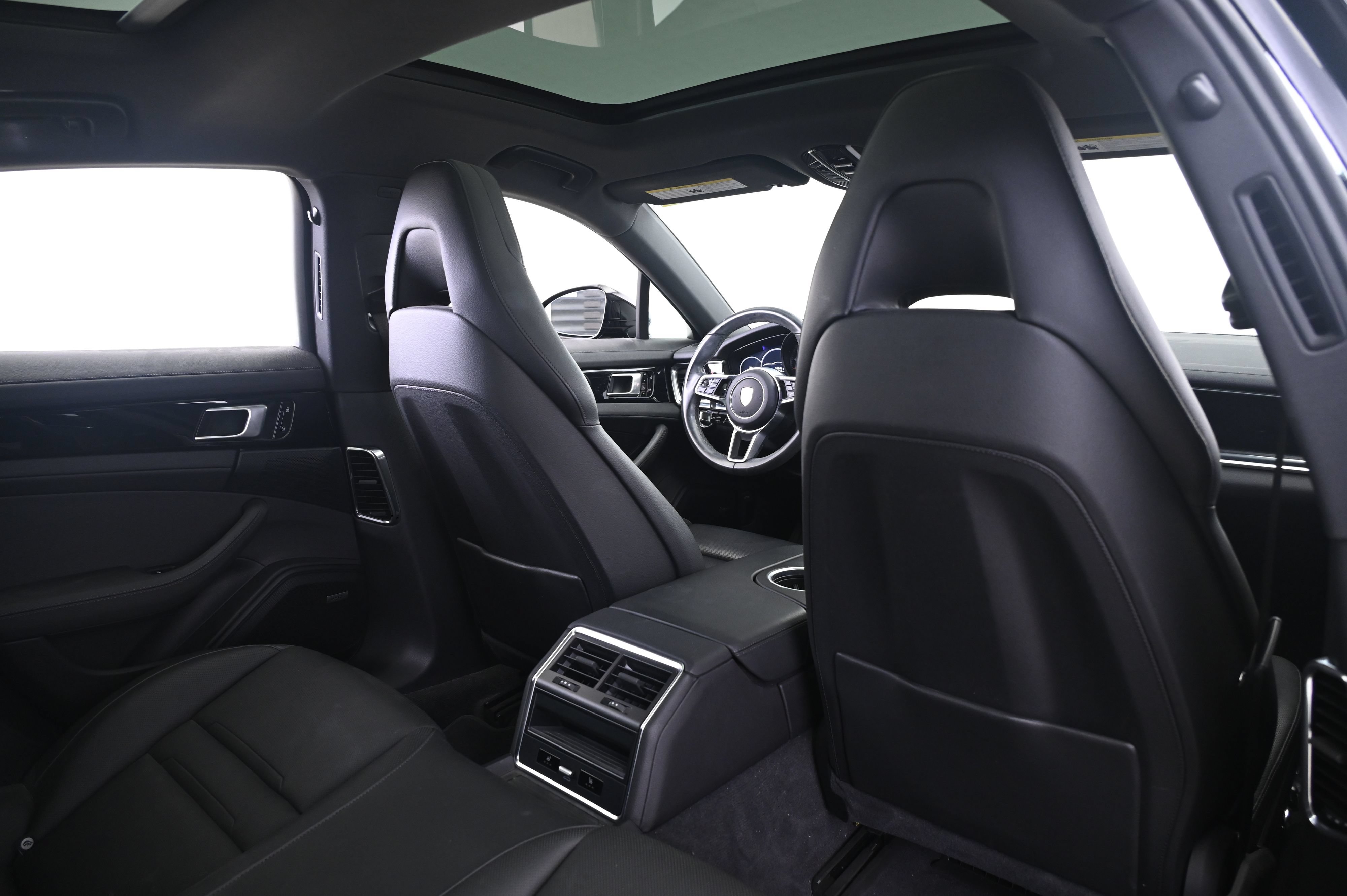 Certified 2020 Porsche Panamera RWD image 17