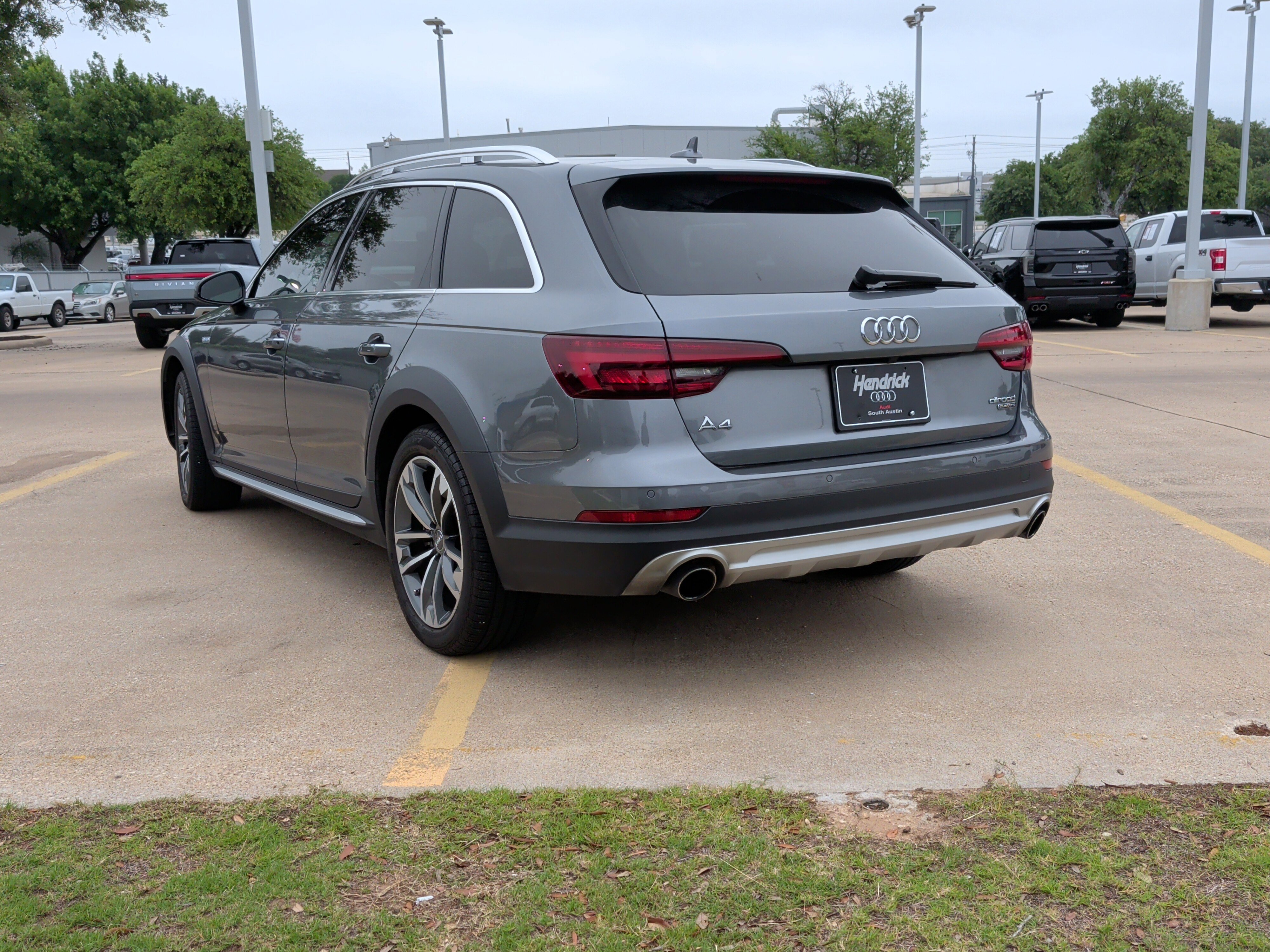 Used 2018 Audi A4 2.0T allroad Premium Plus AWD/4WD image 8