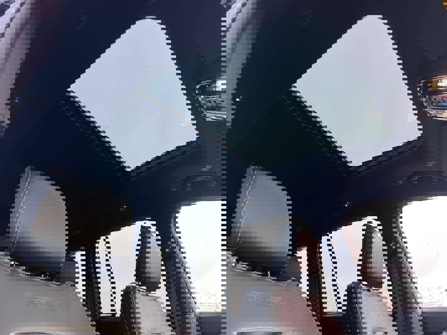 Used 2024 Jeep Grand Cherokee Overland w/ Trailer Tow Package image 16