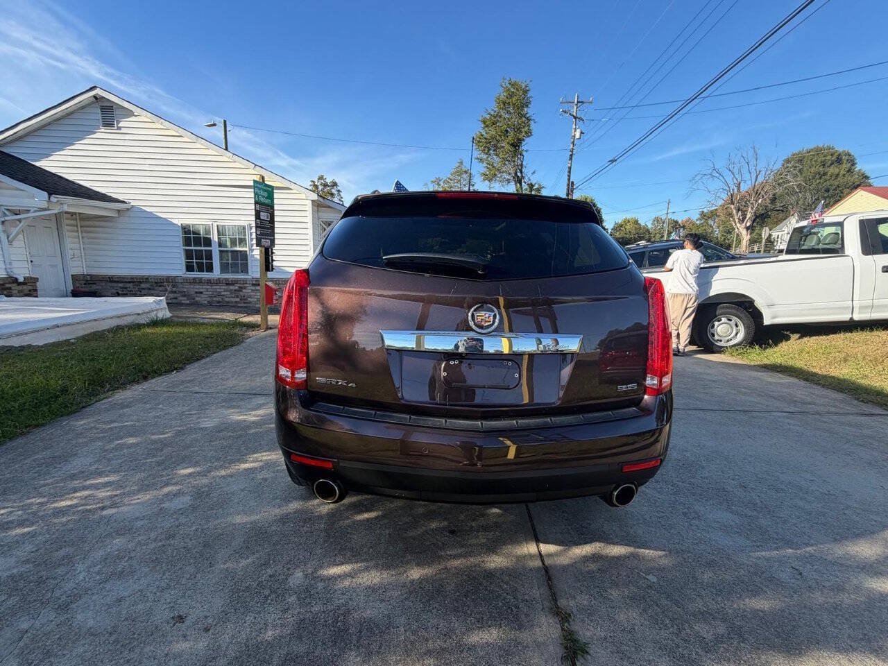 Used 2015 Cadillac SRX Luxury w/ Driver Awareness Package AWD/4WD image 6