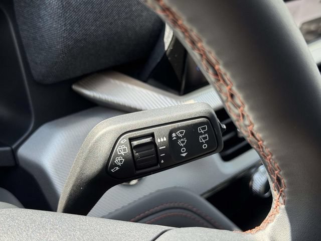 Used 2026 Ford Explorer Active AWD/4WD image 28