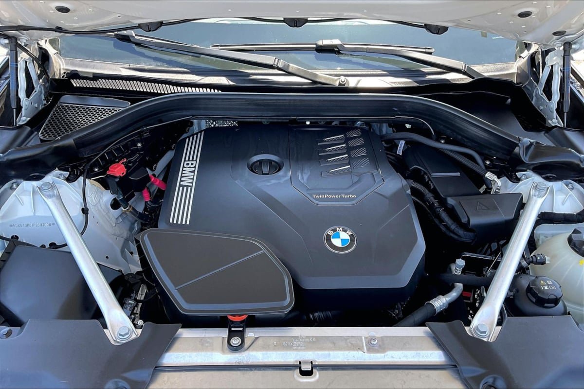 Used 2023 BMW X3 xDrive30i w/ M Sport Package AWD/4WD image 10
