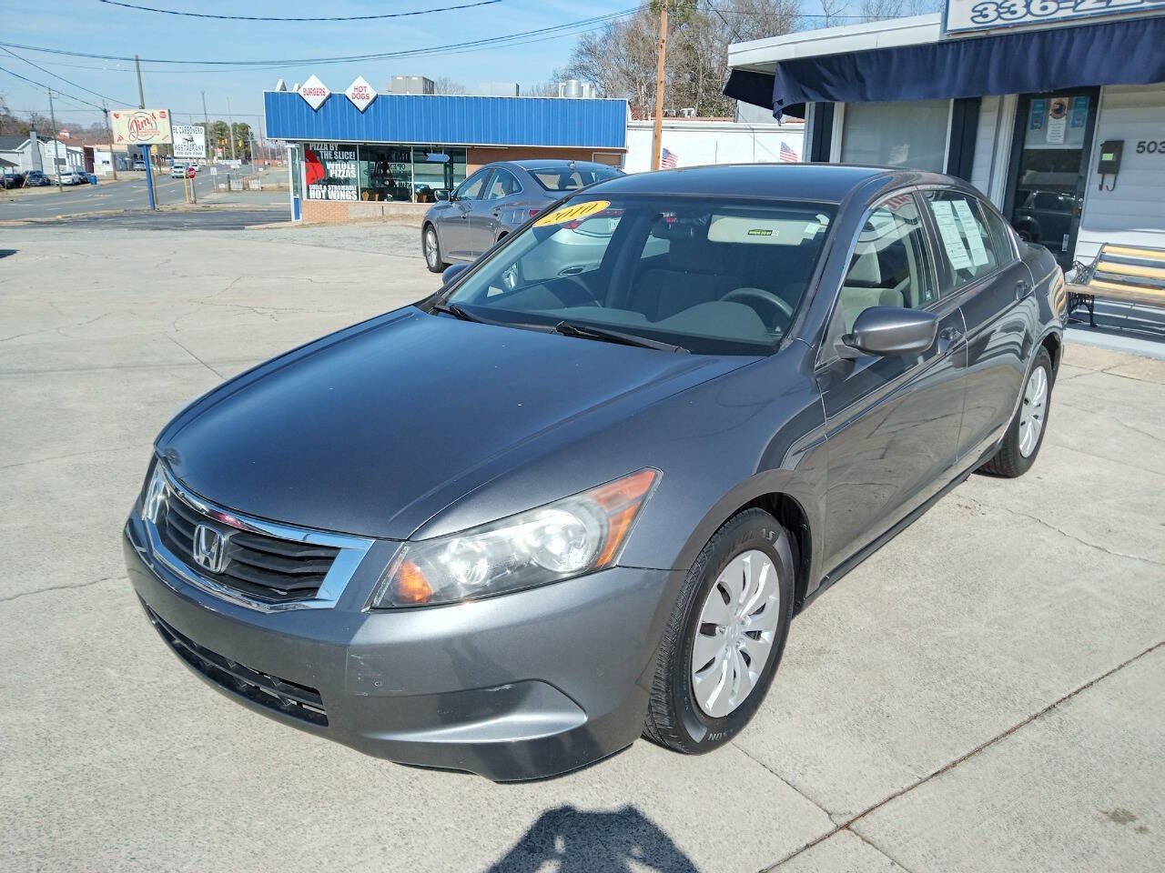 Used 2010 Honda Accord LX image 1