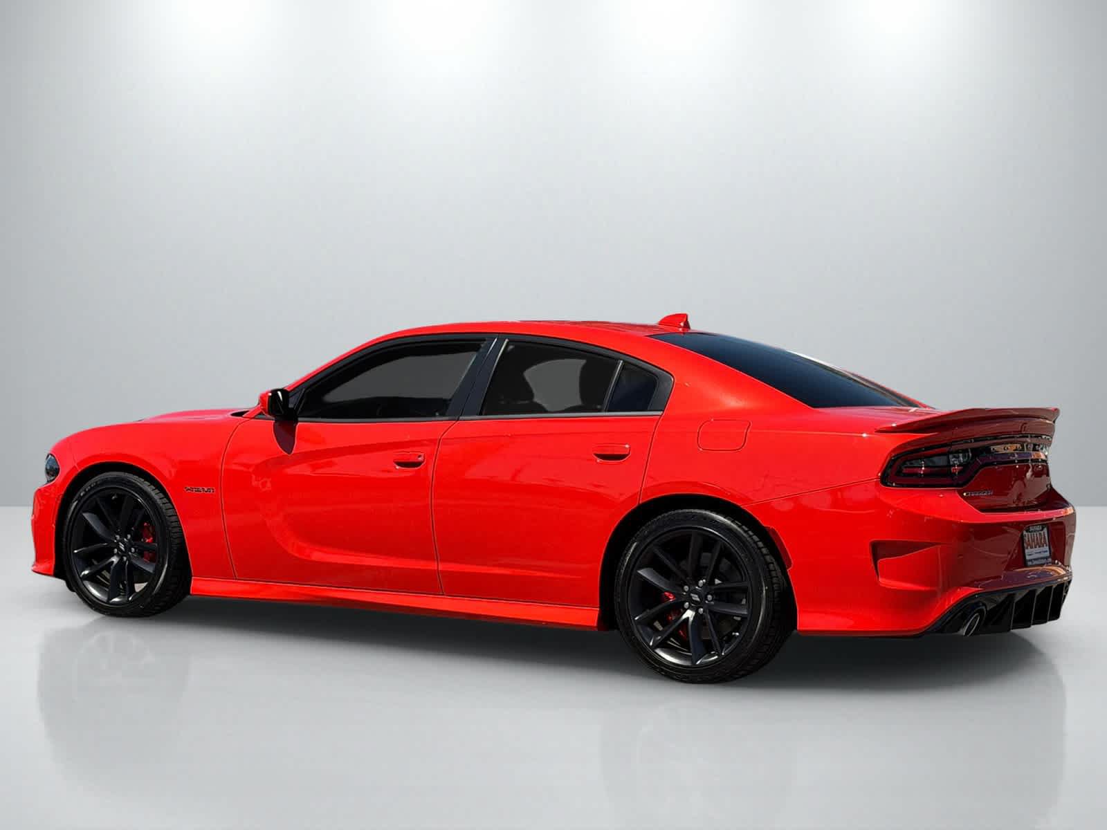 Used 2022 Dodge Charger R/T w/ Performance Handling Group RWD image 4