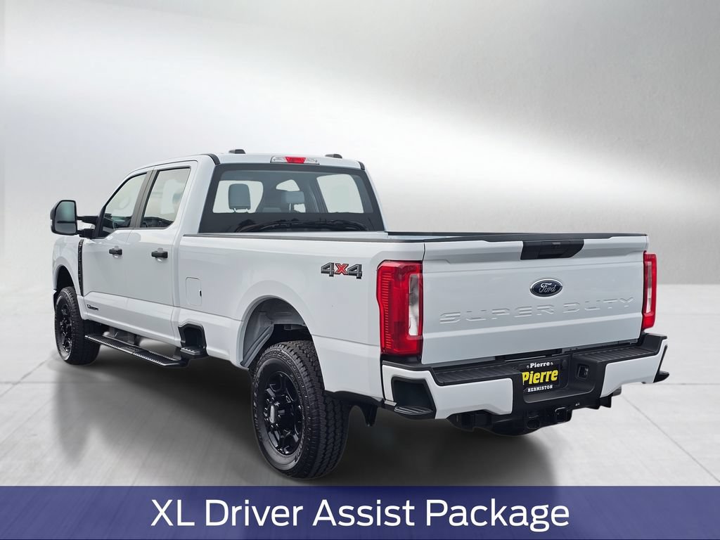 New 2026 Ford F250 XL w/ STX Appearance Package AWD/4WD image 4