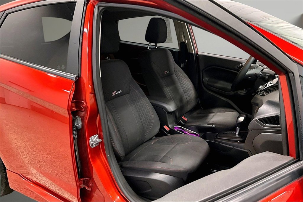 Used 2019 Ford Fiesta ST-Line w/ ST Line Cold Weather Package image 29