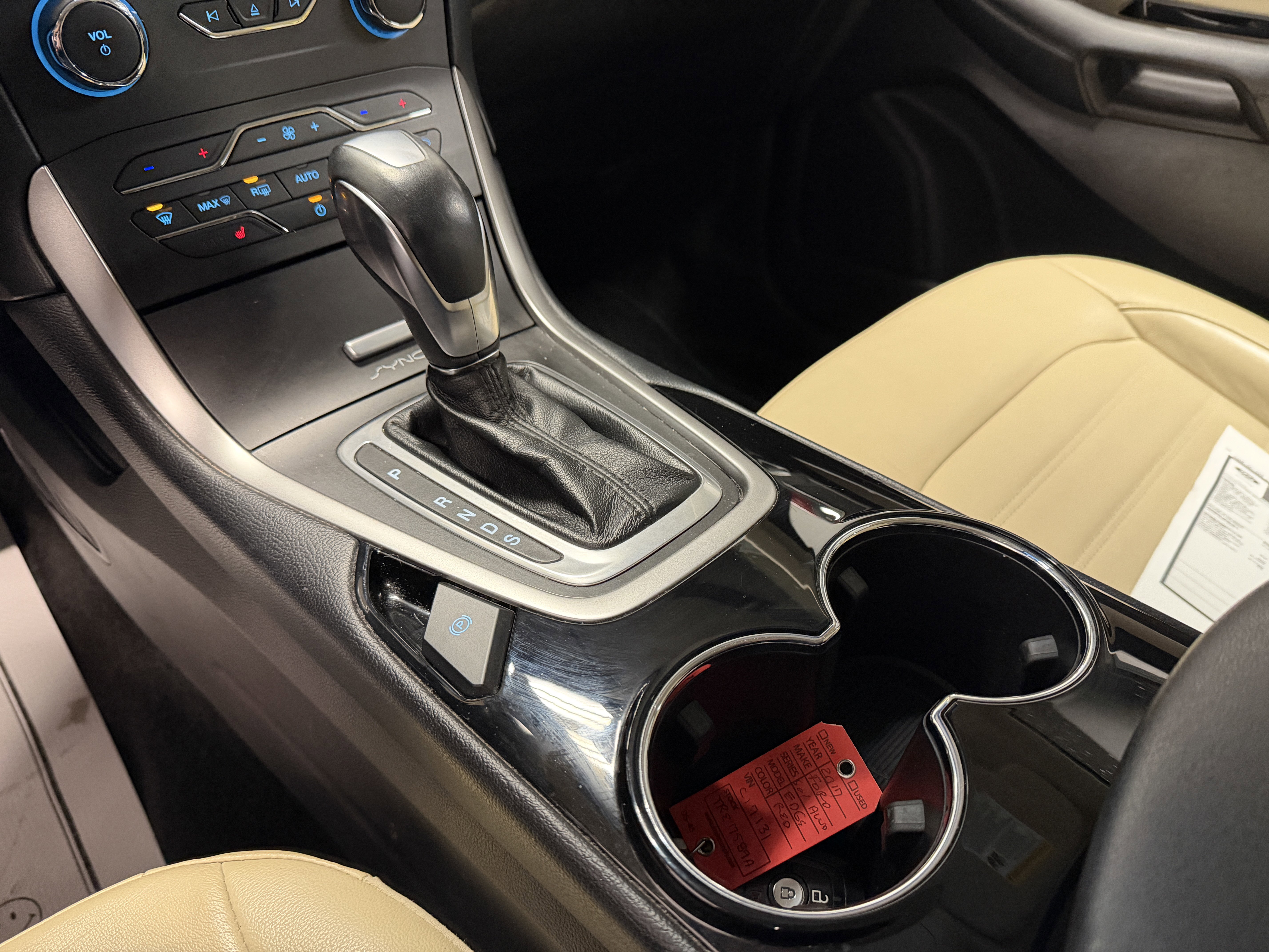 Used 2017 Ford Edge SEL w/ Equipment Group 201A image 12