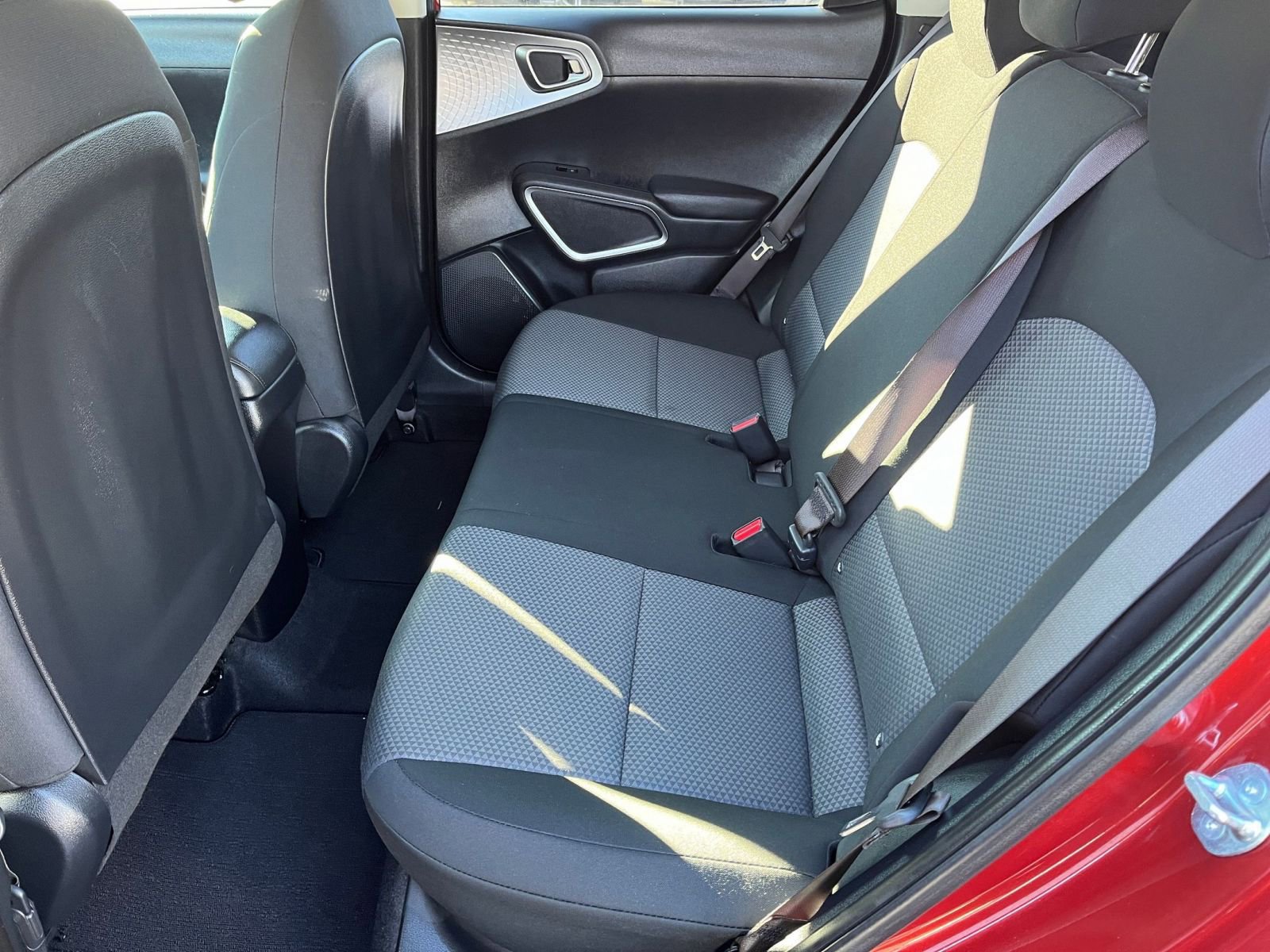 Used 2025 Kia Soul LX w/ LX Technology Package image 22