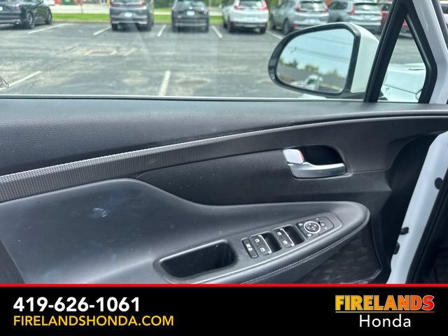 Used 2019 Hyundai Santa Fe Limited FWD image 15