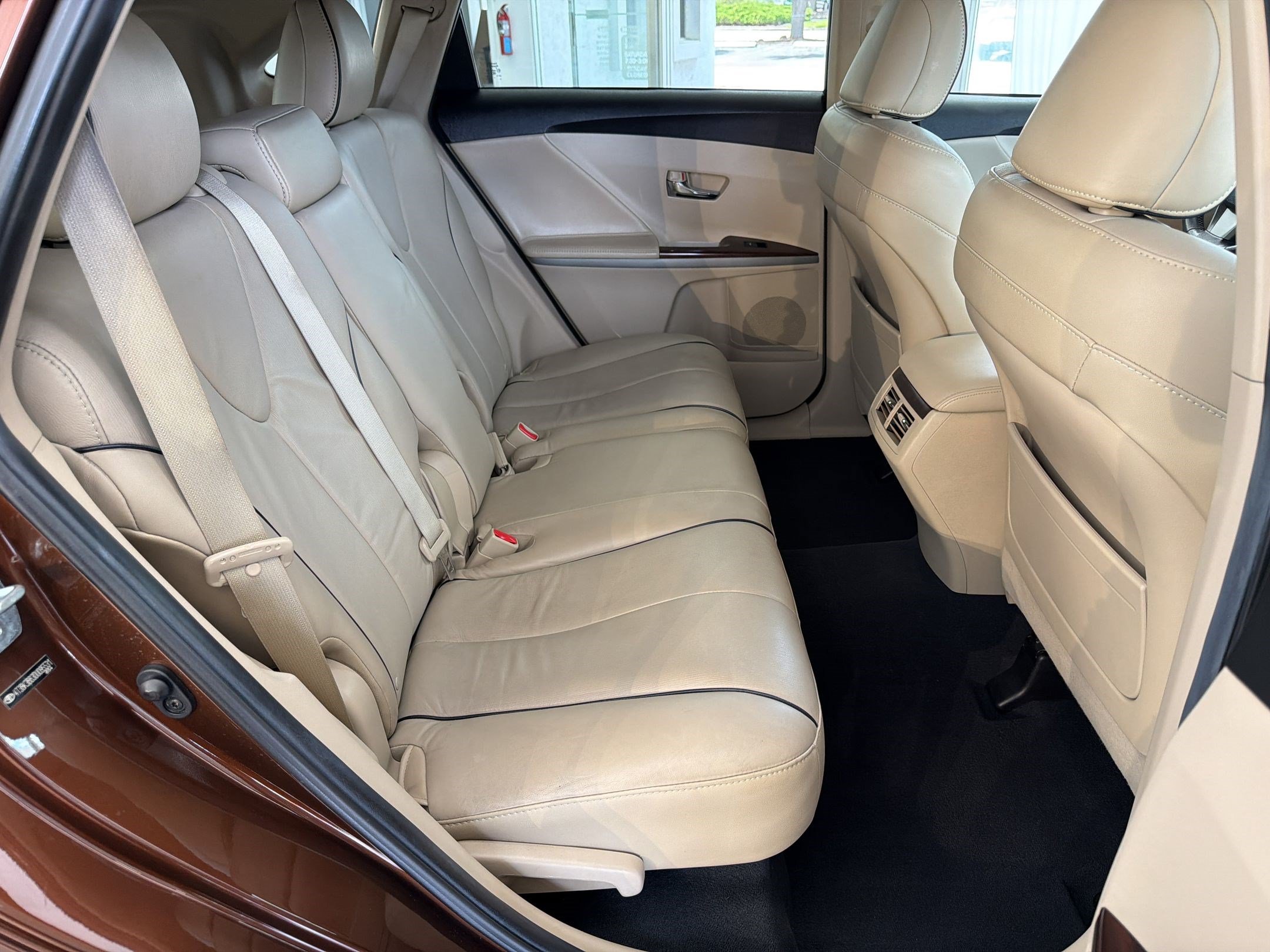 Used 2013 Toyota Venza XLE w/ Tow Prep Pkg AWD/4WD image 28
