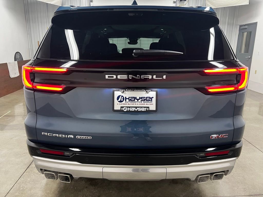 New 2026 GMC Acadia Denali w/ Super Cruise Package image 4