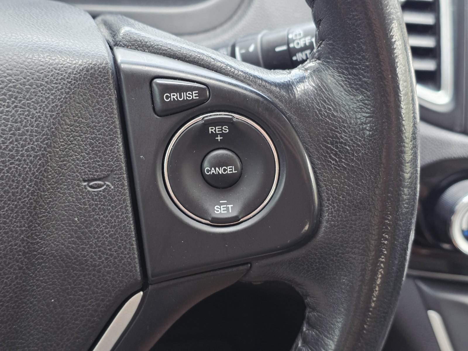 Used 2016 Honda CR-V EX-L image 28