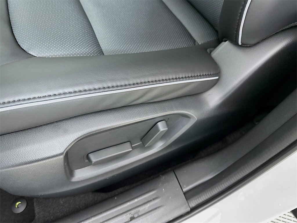 Certified 2025 MAZDA CX-5 AWD 2.5 S w/ Select Package image 8