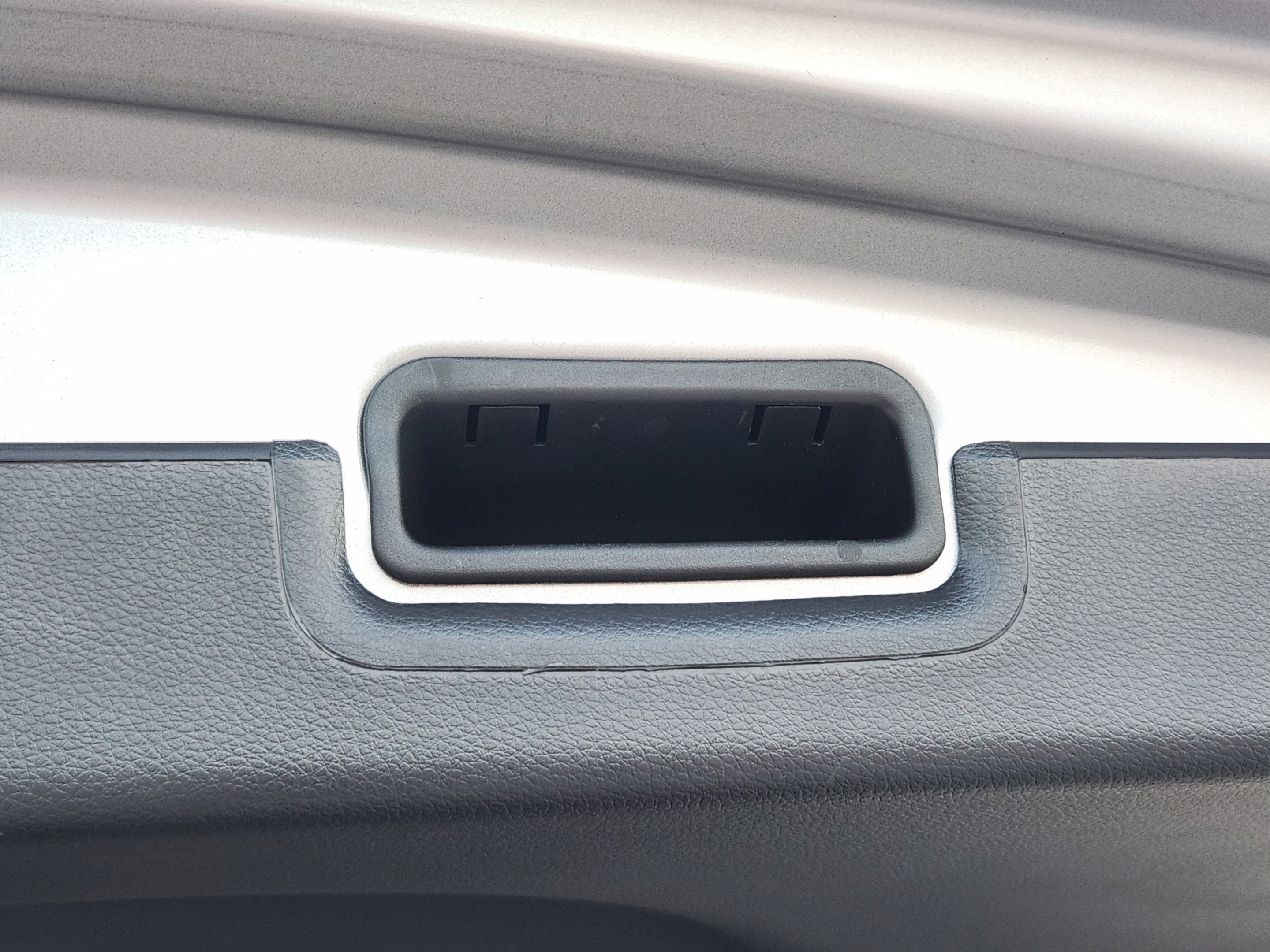 Used 2022 Honda HR-V EX-L image 31