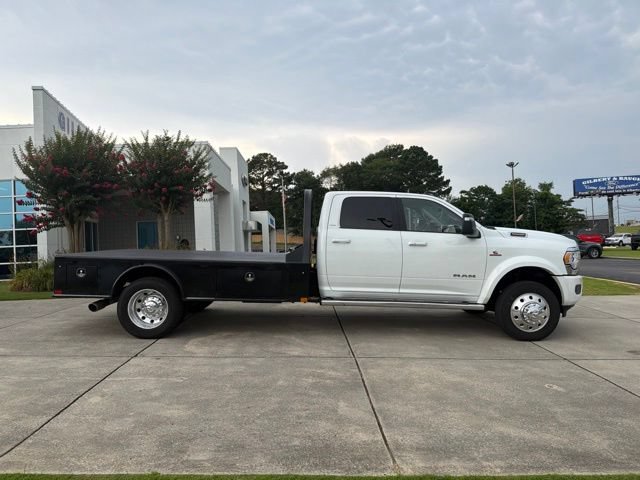 Used 2024 RAM 5500 Laramie AWD/4WD image 9