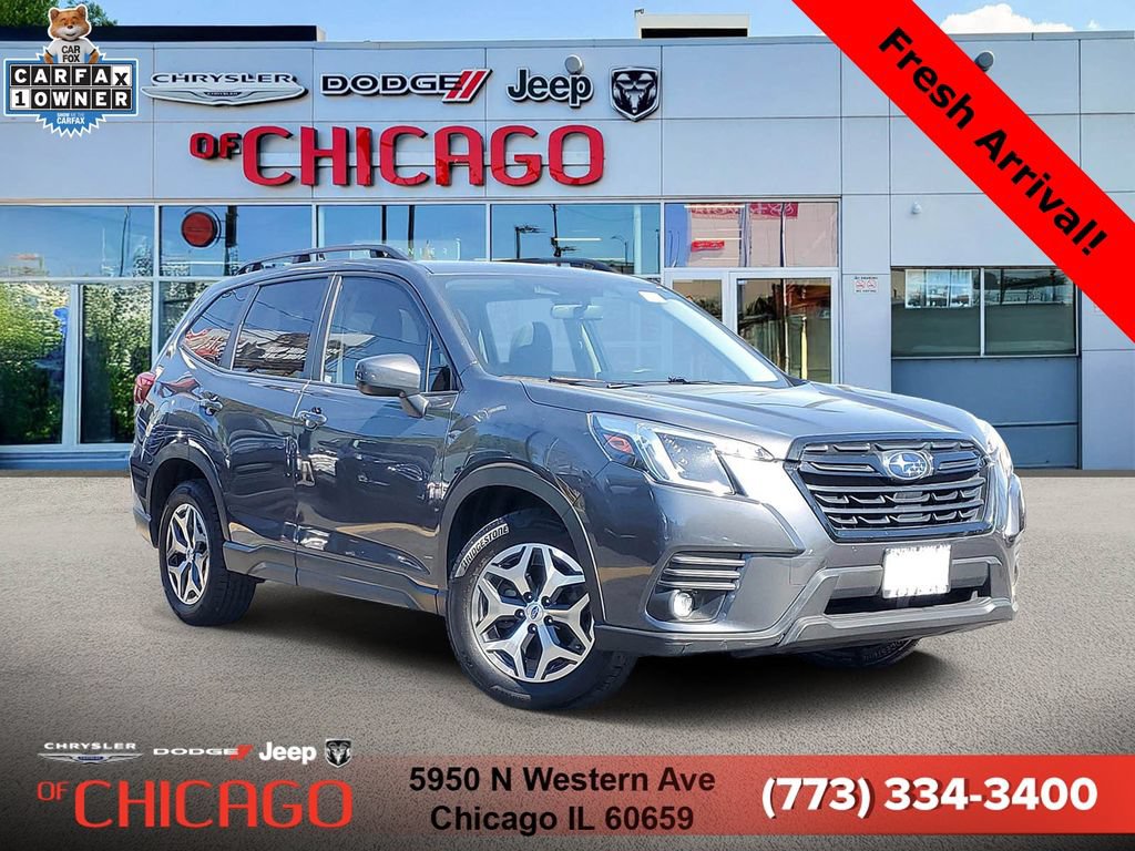 Used 2024 Subaru Forester Premium AWD/4WD image 1