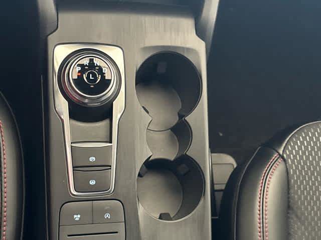 New 2025 Ford Escape ST-Line w/ Cold Weather Package image 34