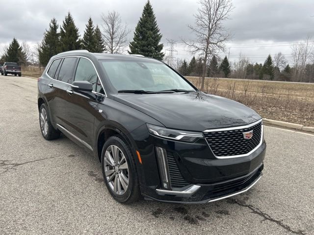 Certified 2023 Cadillac XT6 Premium Luxury image 2