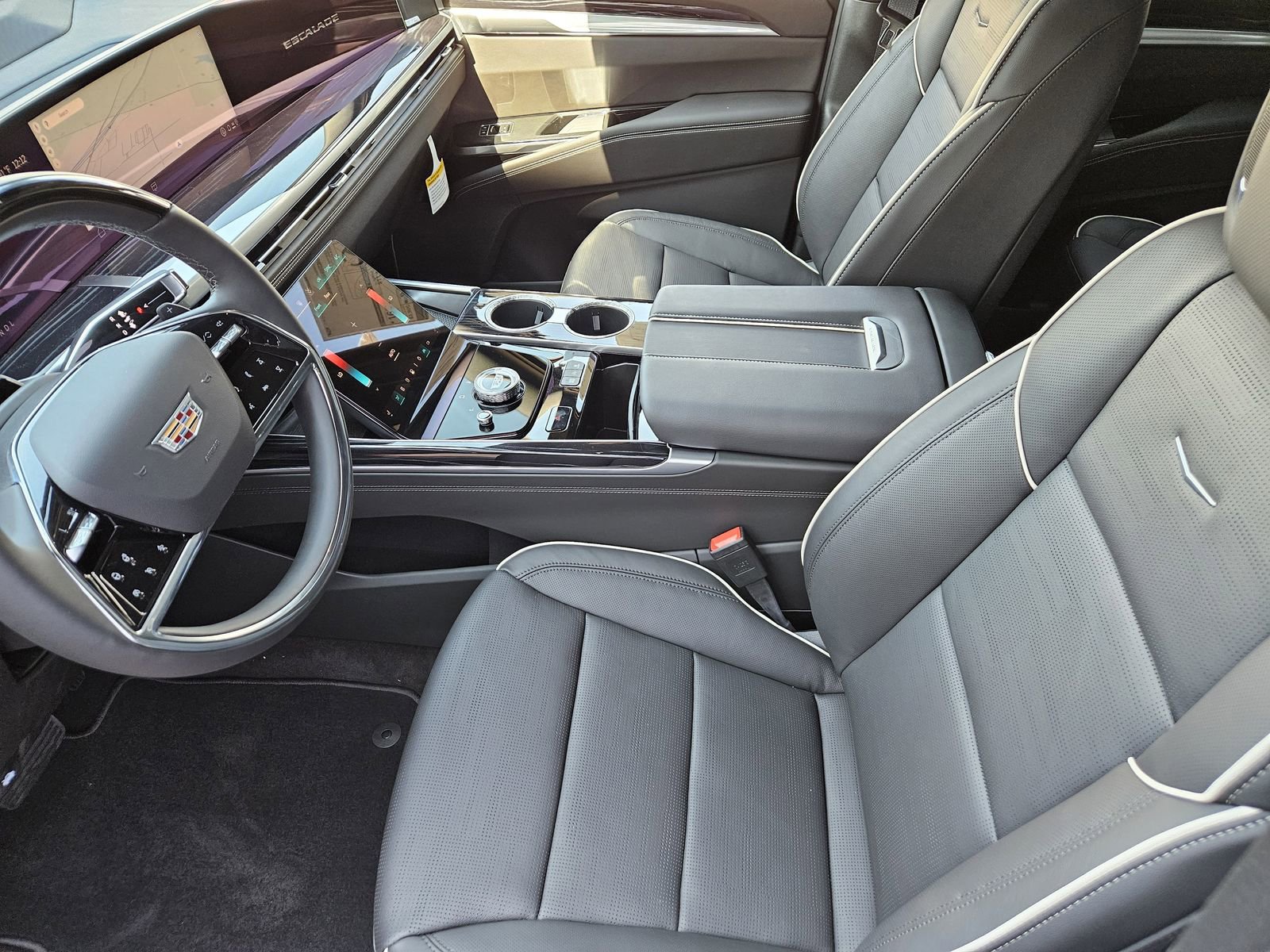 New 2026 Cadillac Escalade ESV Sport image 16