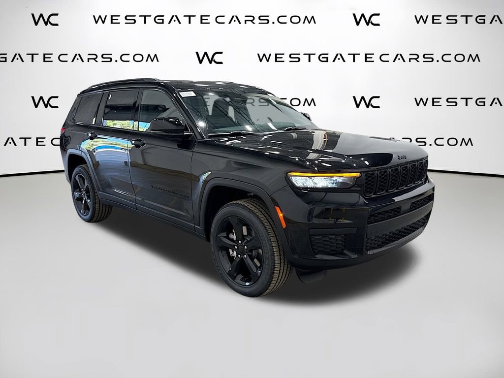 New 2025 Jeep Grand Cherokee L Altitude image 2
