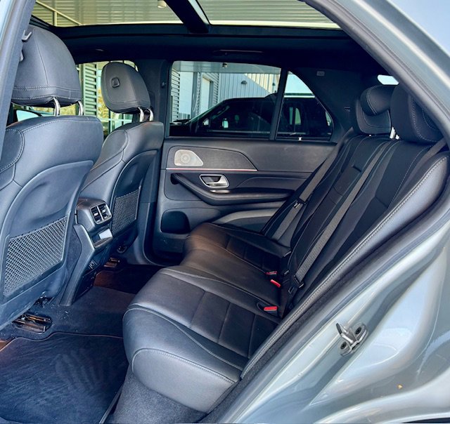 Used 2022 Mercedes-Benz GLE 350 4MATIC image 7