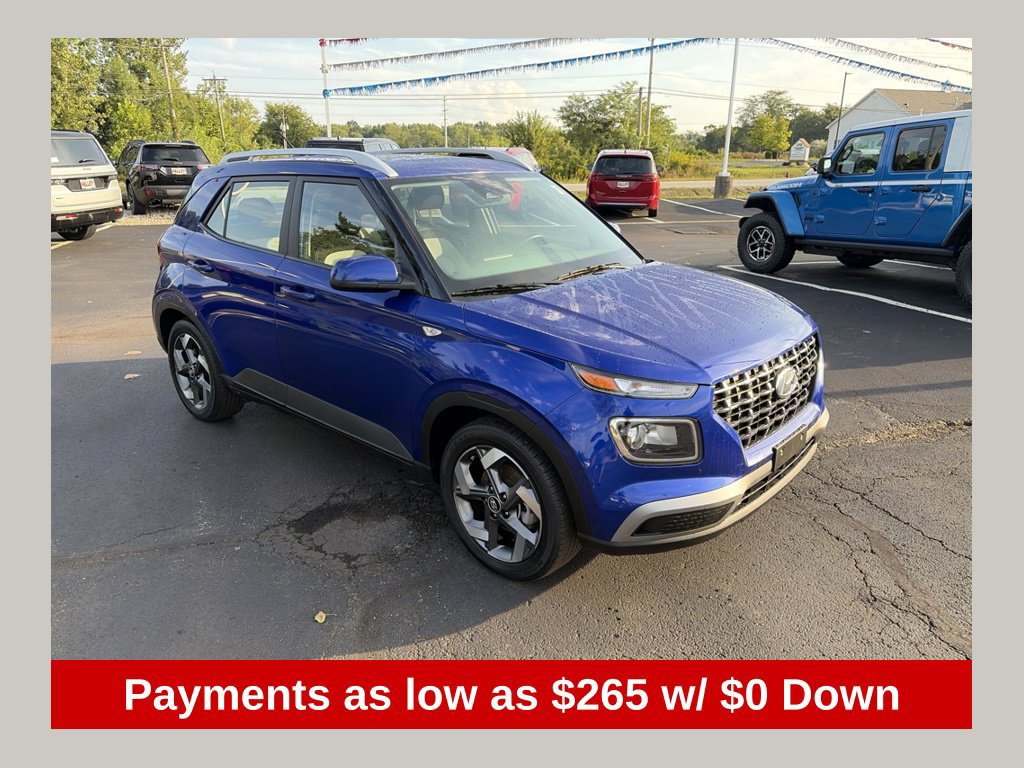 Used 2025 Hyundai Venue SEL