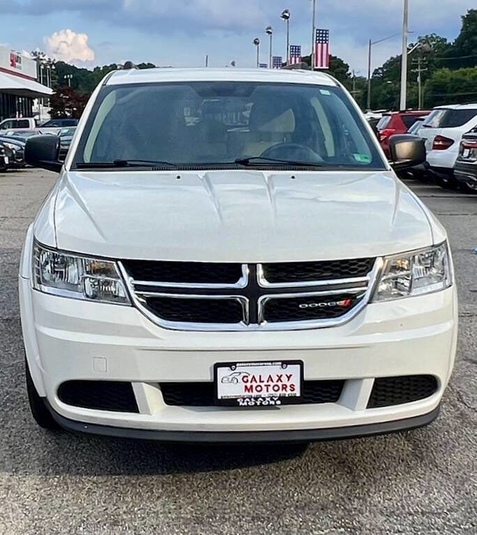 Used 2017 Dodge Journey SE w/ Flexible Seating Group image 3