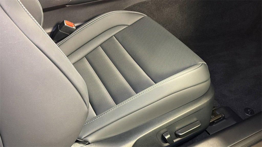 Certified 2023 Lexus RC 300 AWD w/ Premium Package image 12